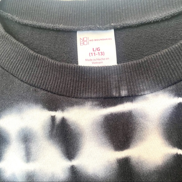 Black and white tie dye long sleeve top, juniors LG, No Boundaries - Picture 3 of 7